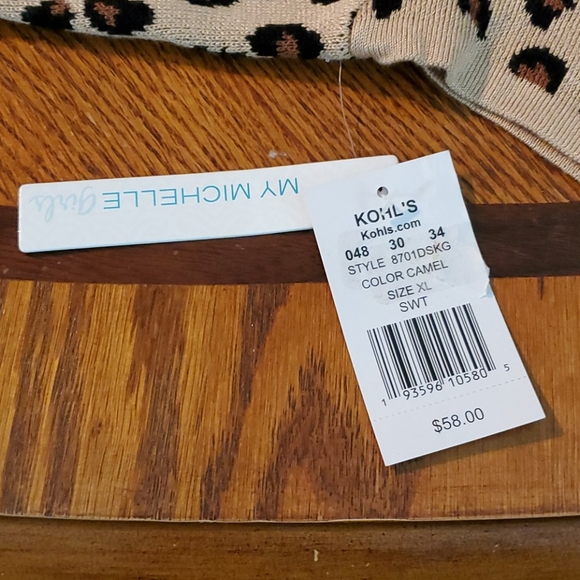 Dress by My Michelle - Picture 2 of 4